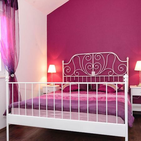 Apartment Nadoveza ตรีบูนย์ ภายนอก รูปภาพ