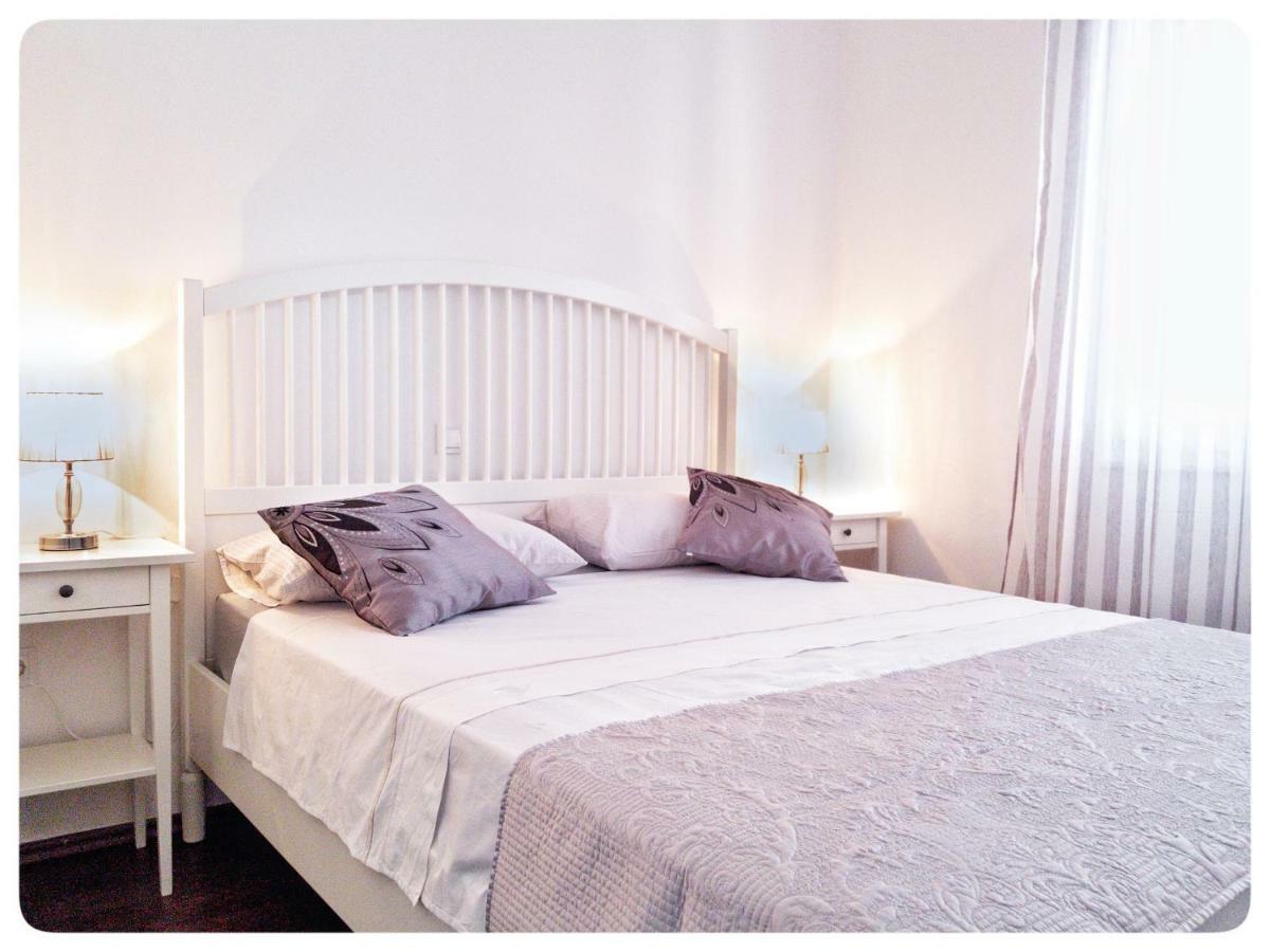 Apartment Nadoveza ตรีบูนย์ ภายนอก รูปภาพ