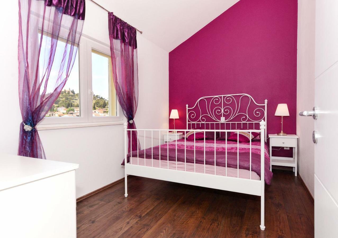 Apartment Nadoveza ตรีบูนย์ ภายนอก รูปภาพ