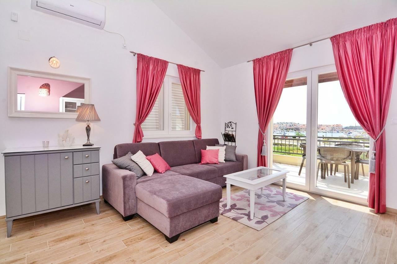 Apartment Nadoveza ตรีบูนย์ ภายนอก รูปภาพ