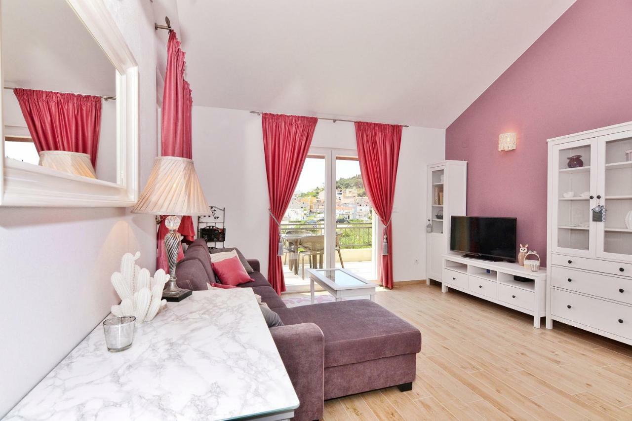 Apartment Nadoveza ตรีบูนย์ ภายนอก รูปภาพ